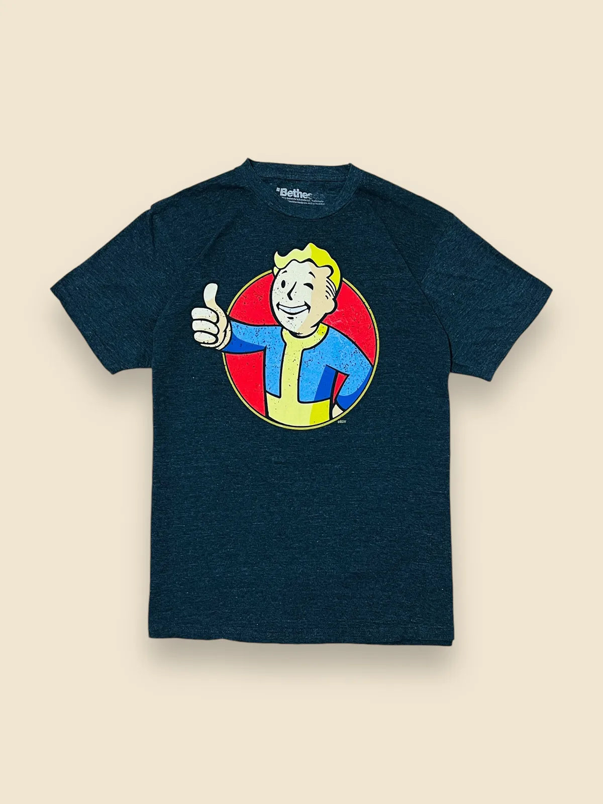 Fallout Classic tee 2015 talla L