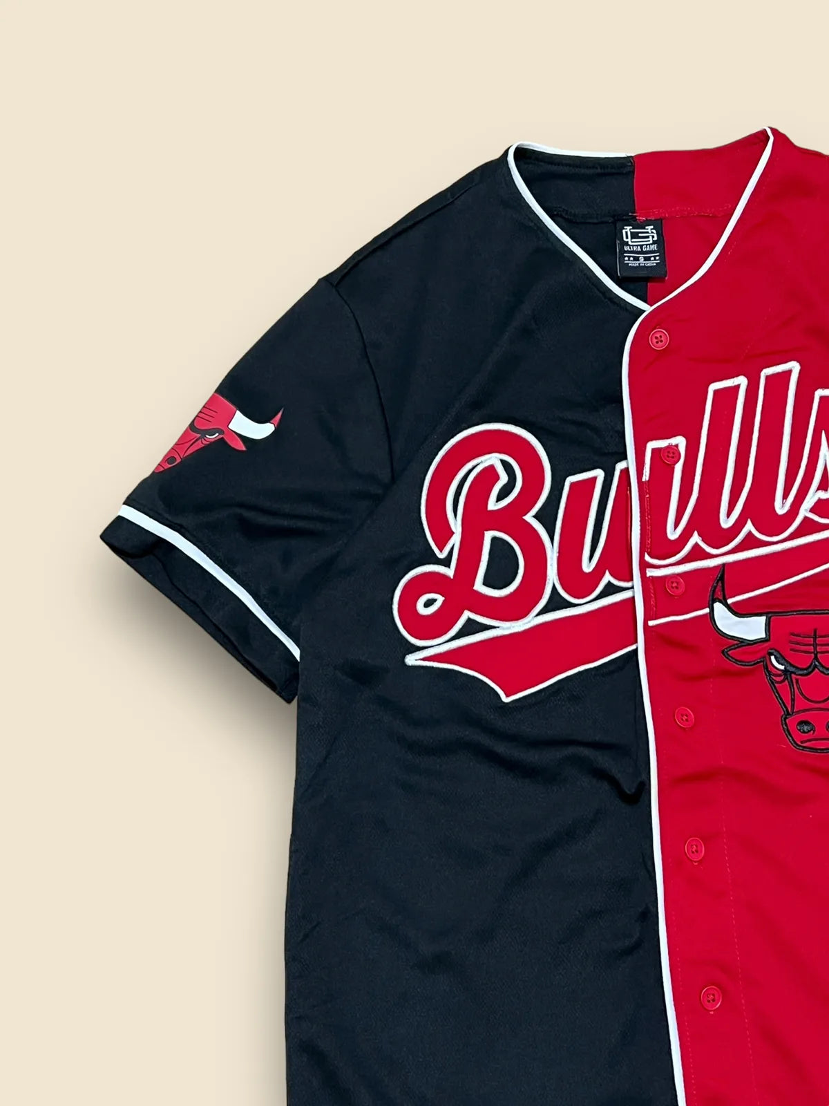 Chicago Bulls - Camisa by Ultragame talla S