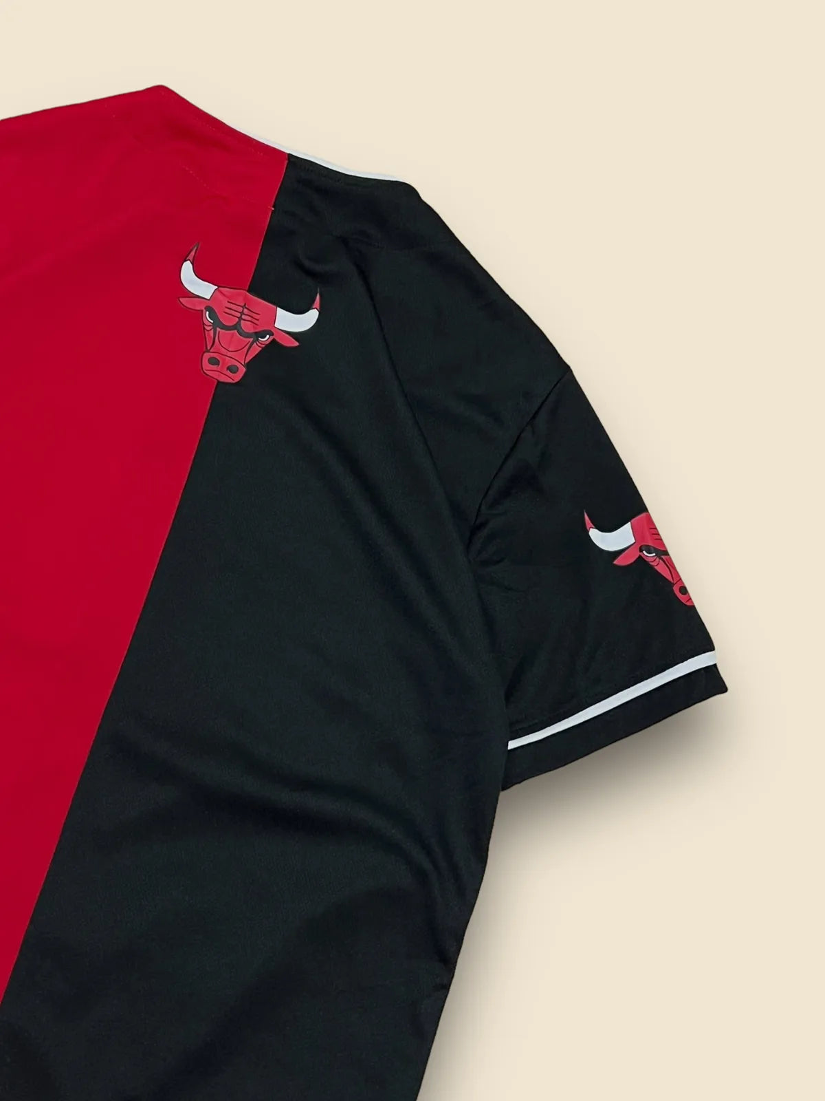 Chicago Bulls - Camisa by Ultragame talla S