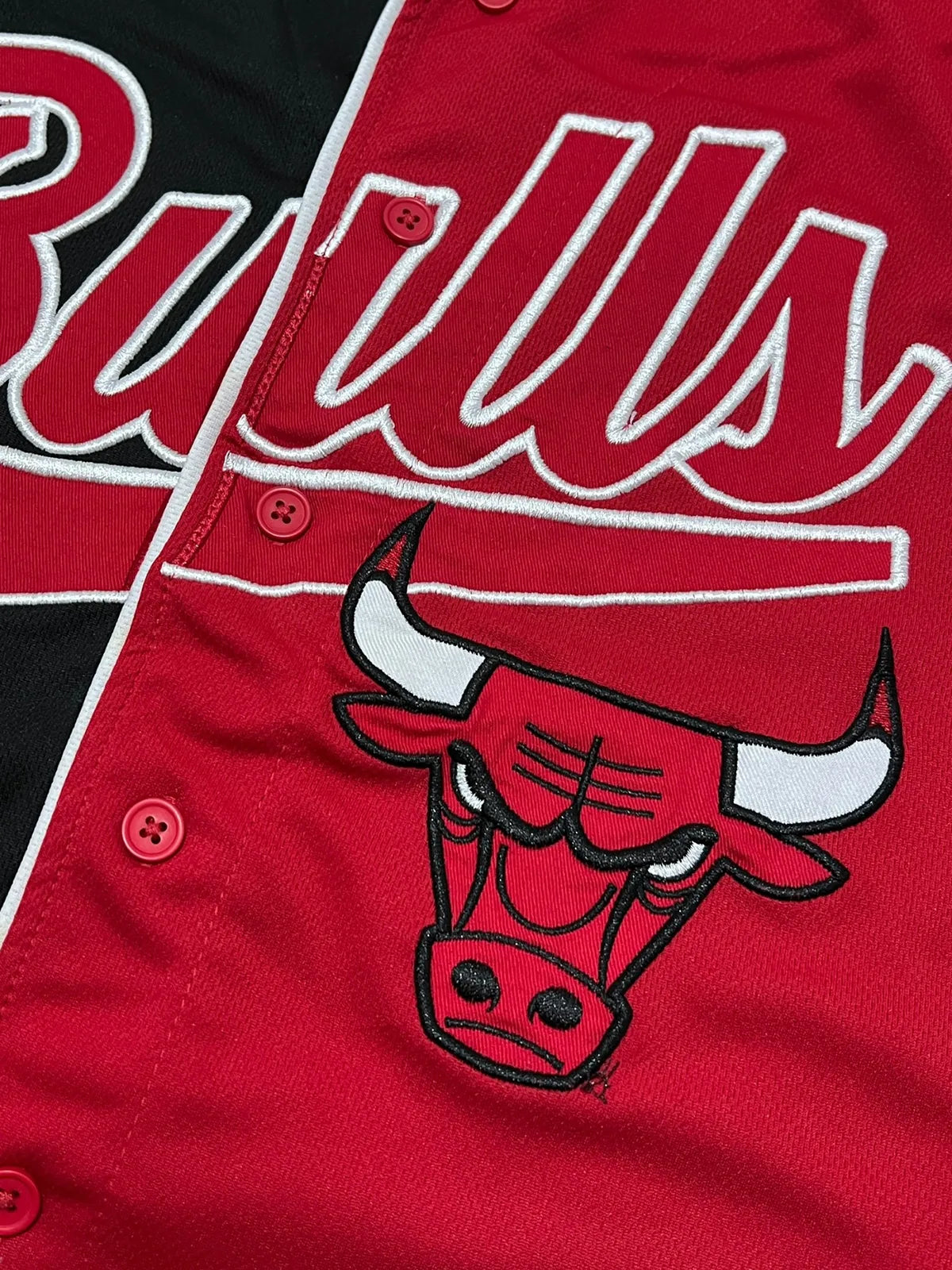 Chicago Bulls - Camisa by Ultragame talla S