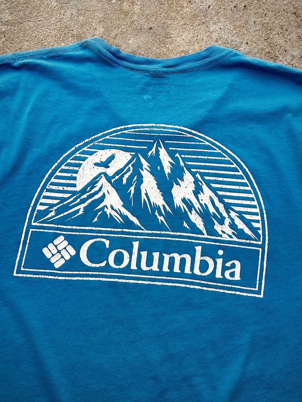 Columbia Classic tee talla L 
✔️ 10/10