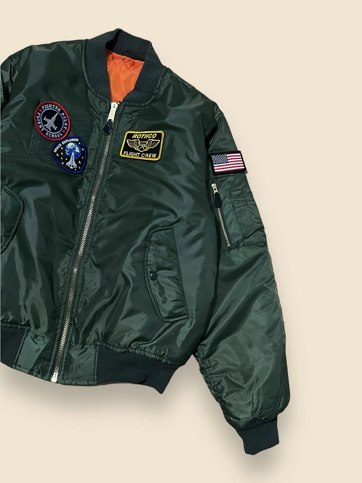 Bomber Jacket MA-1 de Aviador by Rothco con Parches talla M (Amplia a L)