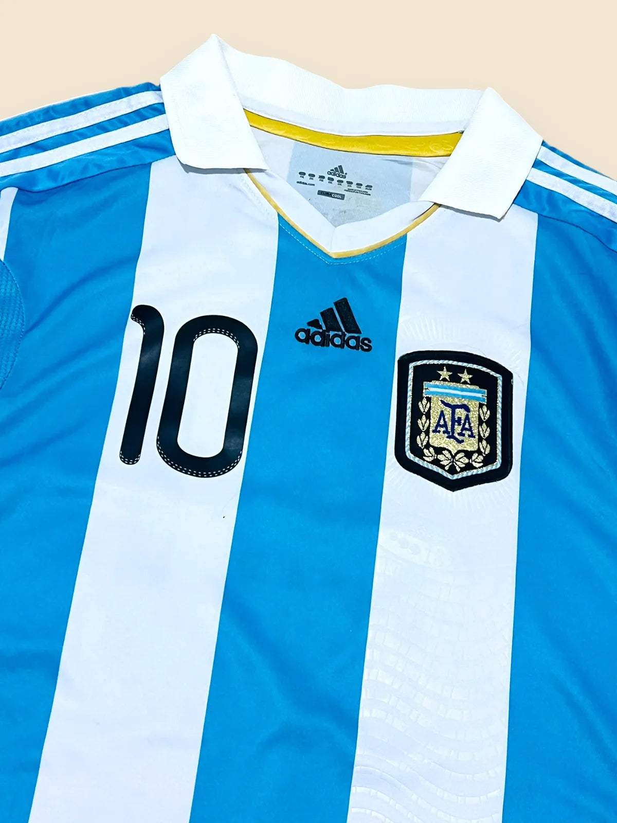 Maradona Jersey Oficial 2011 by Adidas talla L