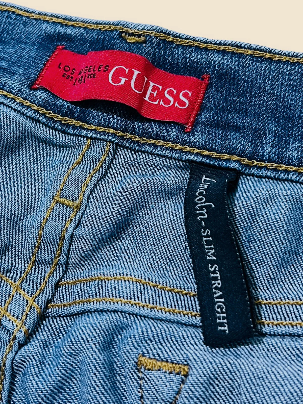 Guess talla 30x30